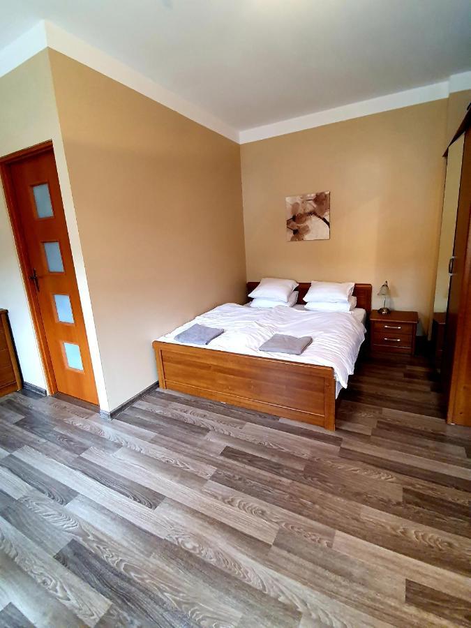 Apartament Partyzantow Appartamento Szklarska Poręba Esterno foto